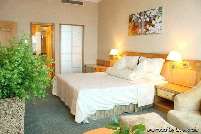 Weifang Internation Financial Hotel Εξωτερικό φωτογραφία