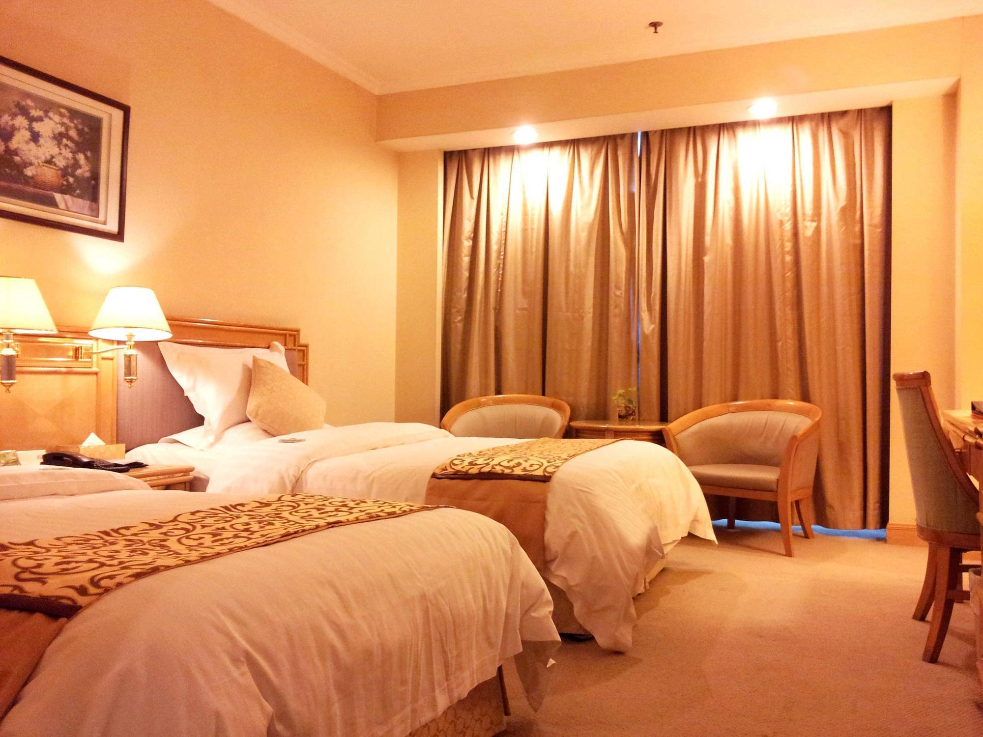Weifang Internation Financial Hotel Εξωτερικό φωτογραφία